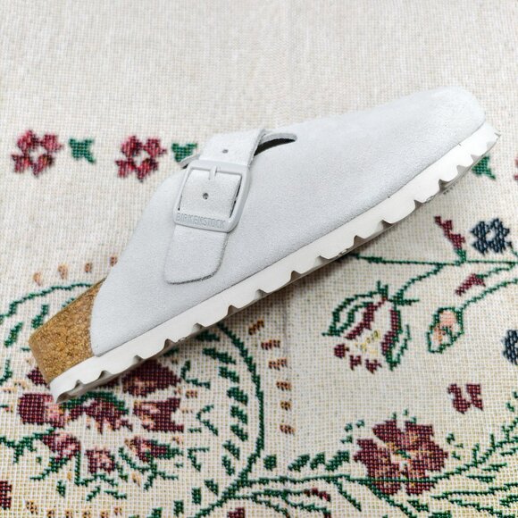 NWT Women's White Suede Birkenstock Boston Shoes - Narrow Fit - Picture 5 of 7